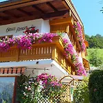Gaestehaus Amort Maison d'hôtes 3*