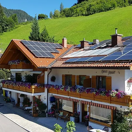 Gaestehaus Amort *